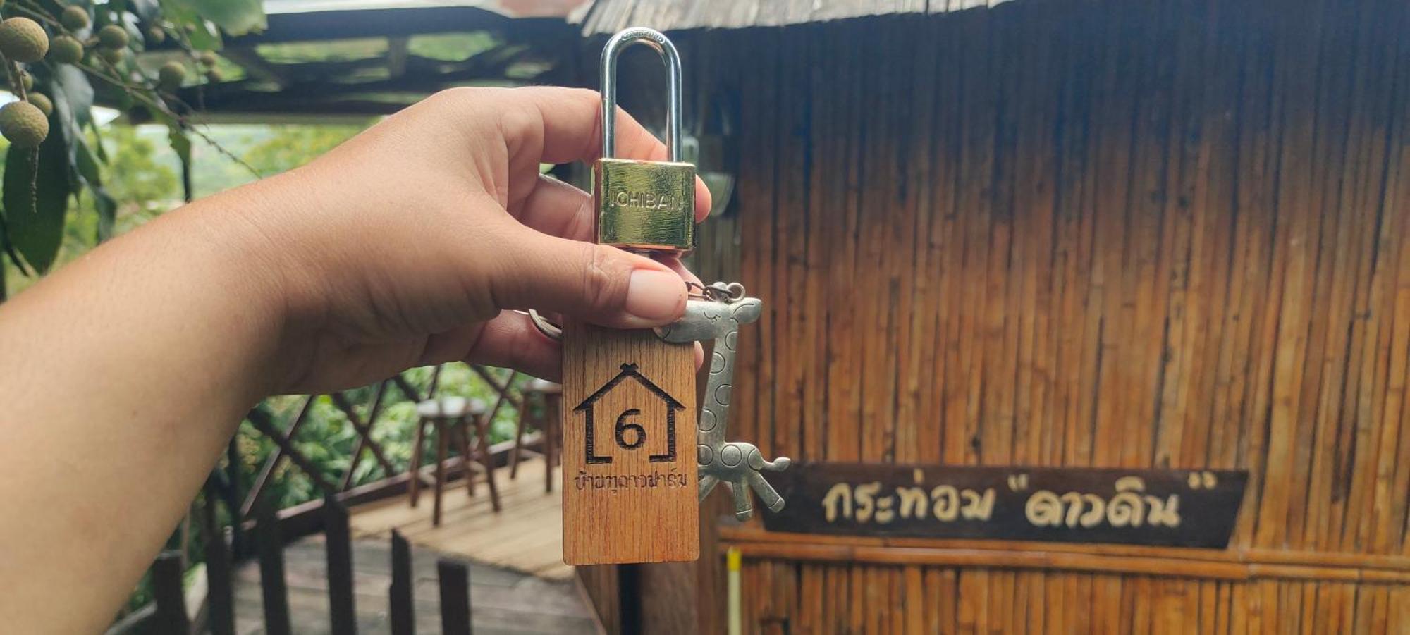 Baan 2 Dao Farmstay Чианг Дао Экстерьер фото
